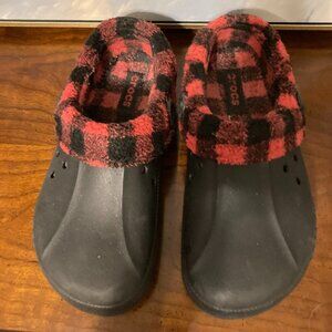 Unisex Clogs Crocs Classic Black Red Plaid Fuzzy Insoles Clog Mens 7 Womens 9